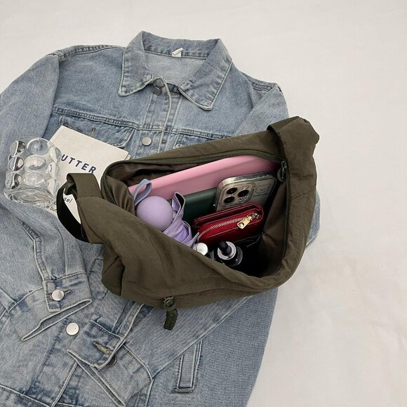 Crossbody Nylon Crescent Bag for Women - Lightweight Small Hobo With 2 Pack Inne - Picture 3 of 8